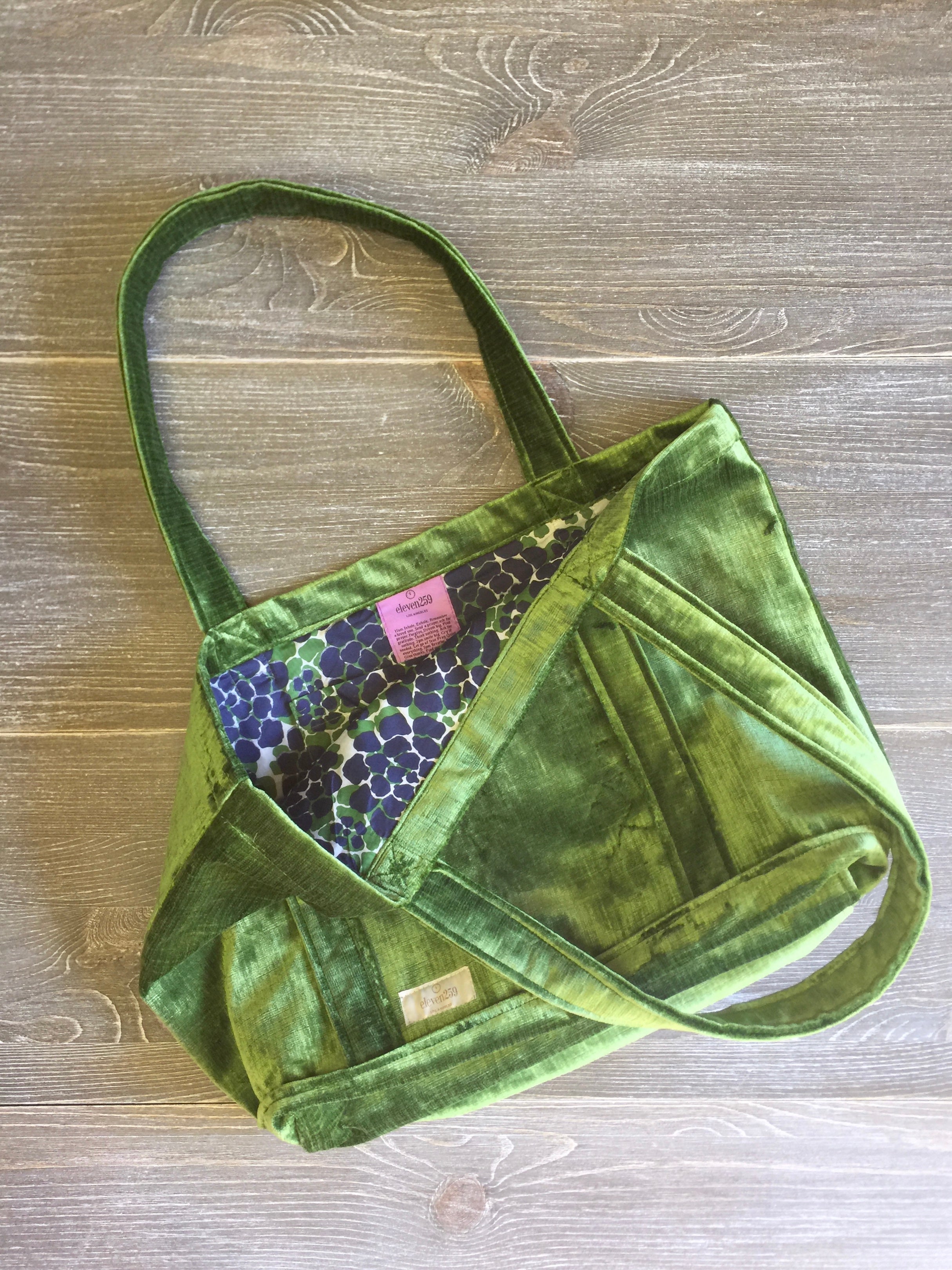 Julia Tote             Green with Floral Lining